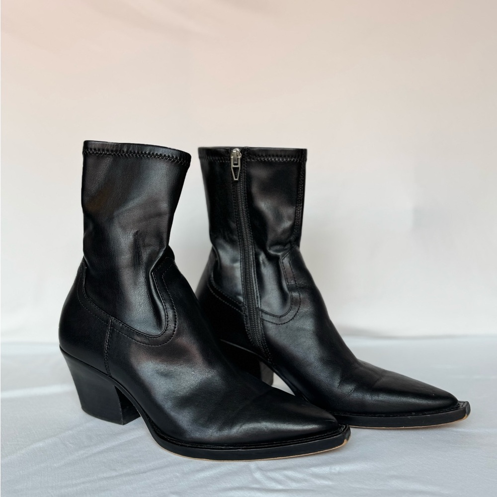 Dolce Vita Rutger Boots in Black Leather